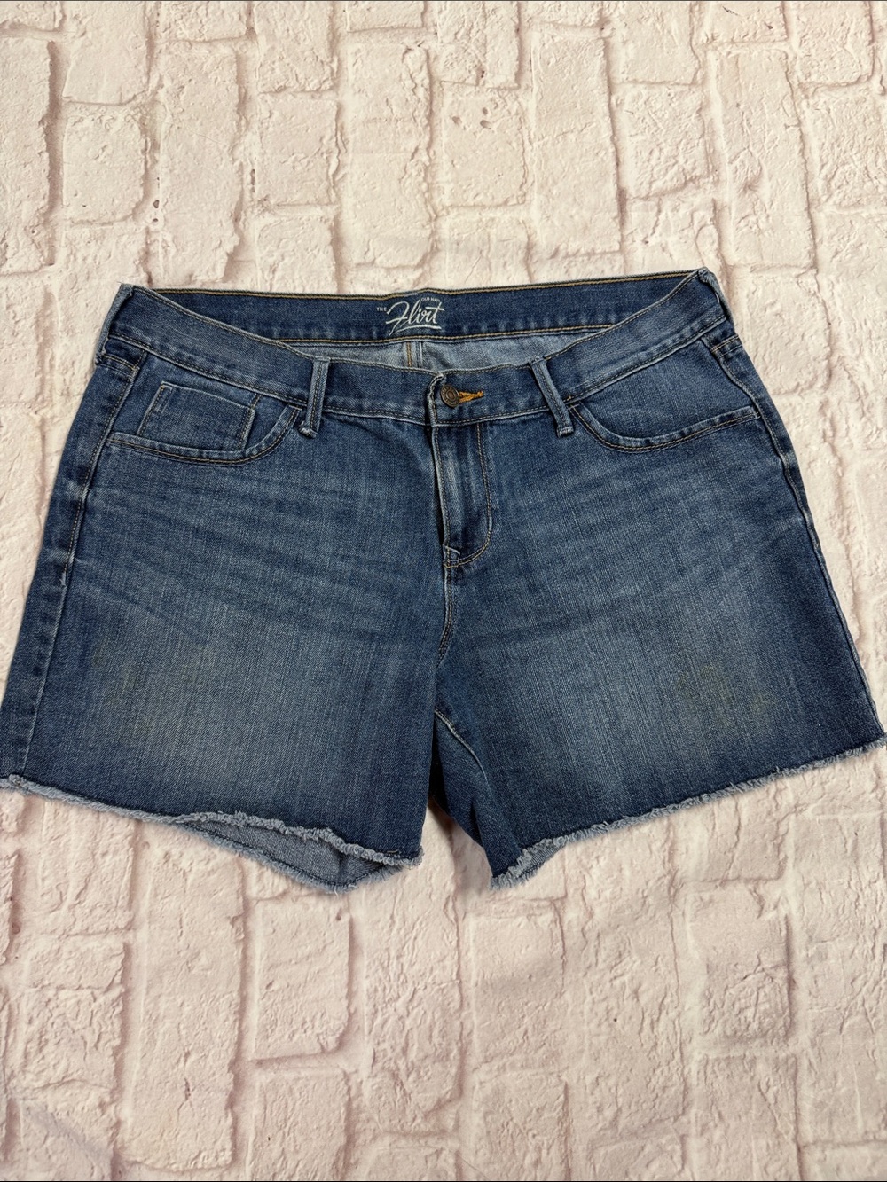 Old Navy Blue Denim Frayed Hem Jean Shorts “The Flirt” line